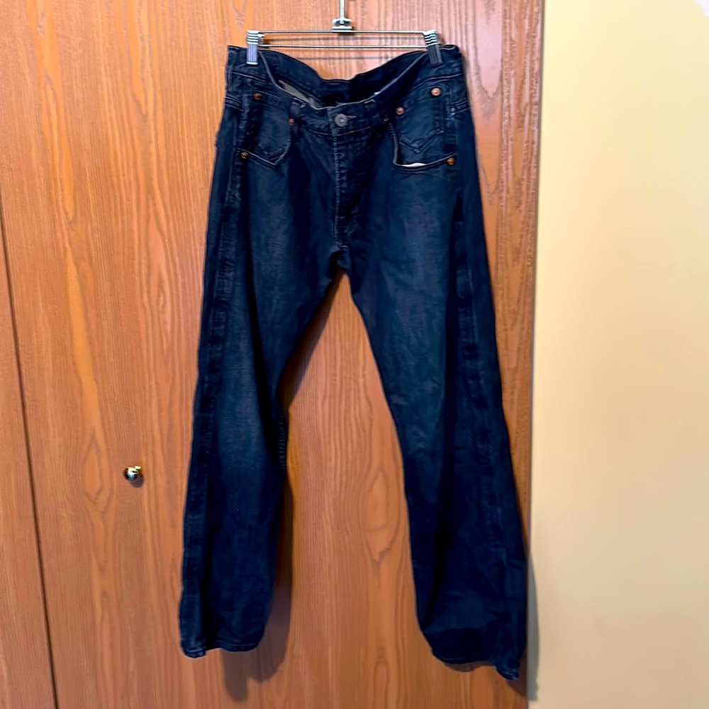 Stylish men LEVI STRAUSS jeans